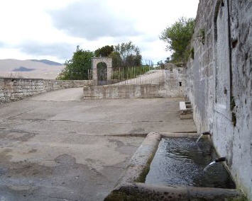 Fontana Vecchia Ph M.Rinaldi